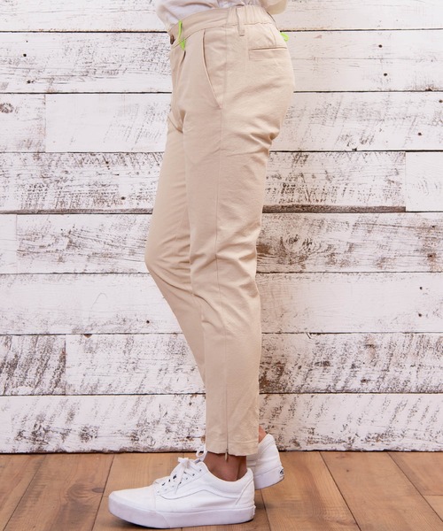 #Re:room URBAN BEACH CLUB（リルームアーバンビーチクラブ）の「コットンスリムスラックス（スラックス・メンズ・ブルー/グリーン/ベージュ・MEDIUM/LARGE/SMALL）」の11枚目の写真