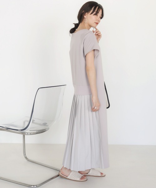 Bab(バブ)の「【WEB限定】バックプリーツスウェット半袖ワンピース(ワンピース・レディース・ブラック/ライトグレー/ベージュ/A/B/C・FREE)」の15枚目の写真