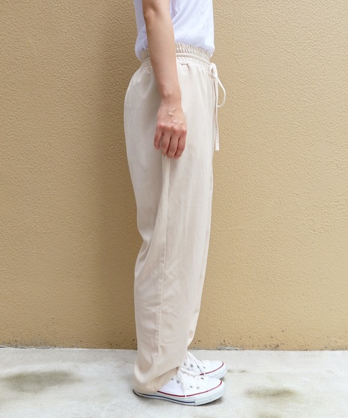 Riberry（リベリー）の「コーデュロイイージーパンツ（その他パンツ・レディース・ブラック/ブルー/グリーン/アイボリー/ダークオレンジ・MEDIUM）」の15枚目の写真