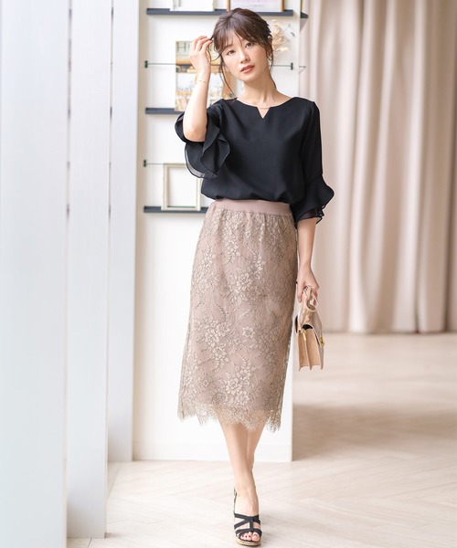 FEERICHELU(フェリーシェル)の「ブラウス シフォン&フリル メタルバー付き FEERICHELU(シャツ/ブラウス・レディース・ホワイト/ブラック/ベージュ/オフホワイト/ピンクベージュ/ブルー・S/M)」の16枚目の写真