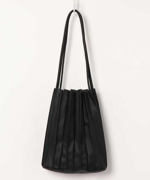 KOBE LETTUCE（コウベレタス）の「ポーチ付きプリーツトートバッグ（トートバッグ・レディース・ベージュ/オリーブ/ブラック・FREE）」の4枚目の写真