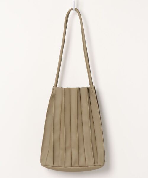KOBE LETTUCE（コウベレタス）の「ポーチ付きプリーツトートバッグ（トートバッグ・レディース・ベージュ/オリーブ/ブラック・FREE）」の6枚目の写真