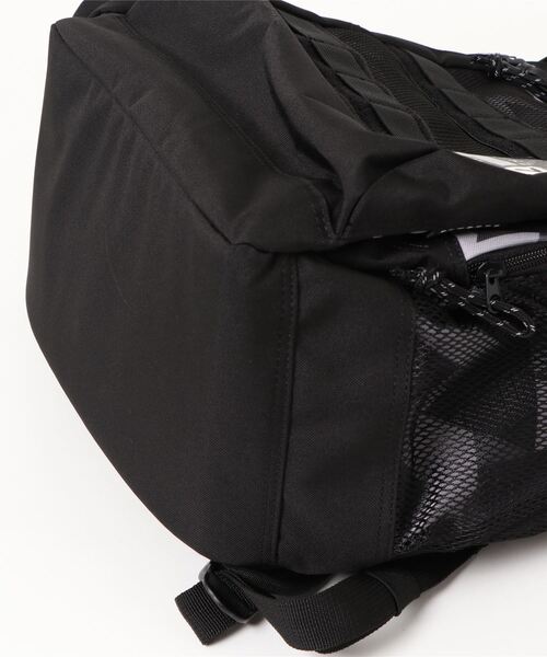 FILA(フィラ)の「【FILA/フィラ】PROJECT 7 BACKPACK バックパック BTSプロマイド付き!(バックパック/リュック・メンズ・チャコールグレー/ブラック・FREE)」の3枚目の写真