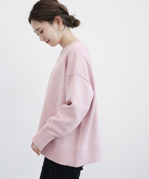 AMERICAN HOLIC（アメリカンホリック）の「フロントスリットクルーネックニットプルオーバー（ニット/セーター・レディース・ブラック/オフホワイト/ピンク/グレイッシュベージュ/イエロー/ミント・MEDIUM/LARGE）」の8枚目の写真