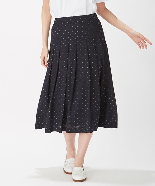 J.PRESS（ジェイプレス）の「【洗える】ポリエステル デシン幾何プリント スカート（スカート・レディース・スモーキーグリーン系5/ネイビー系5・T15/T13）」の2枚目の写真