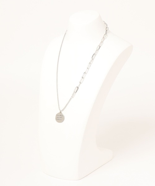 PairPair（ペアペア）の「ロゴプレートネックレス（ネックレス・レディース・ゴールド/シルバー・FREE）」の3枚目の写真