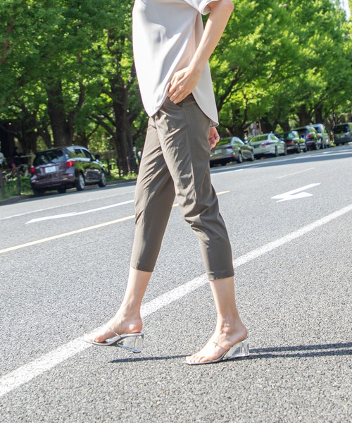 A/C DESIGN BY ALPHA CUBIC(エーシーデザインバイアルファキュービック)の「接触冷感テーパードパンツ(その他パンツ・レディース・ブラック/ネイビー/ピンク/カーキ・70/64/67)」の19枚目の写真