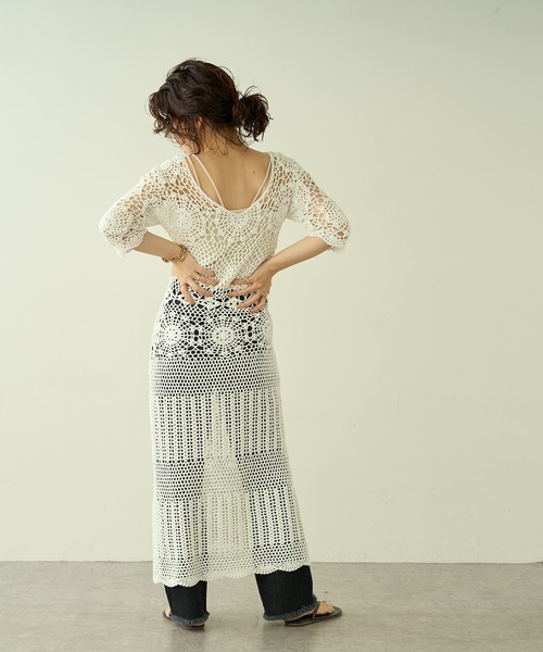 natural couture（ナチュラルクチュール）の「【大人ナチュ】ストレッチソフトフレアデニムパンツ（デニムパンツ・レディース・ブラック/ブルー・SMALL/MEDIUM/LARGE）」の14枚目の写真