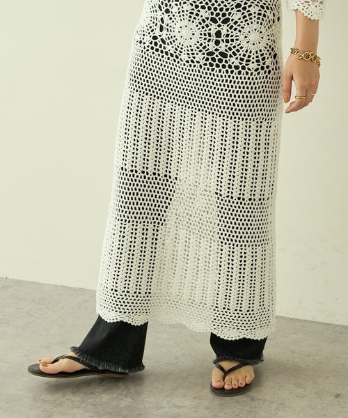 natural couture（ナチュラルクチュール）の「【大人ナチュ】ストレッチソフトフレアデニムパンツ（デニムパンツ・レディース・ブラック/ブルー・SMALL/MEDIUM/LARGE）」の12枚目の写真