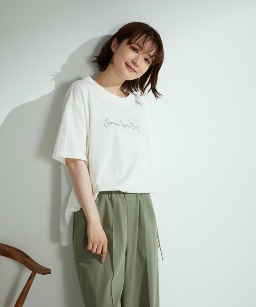 ONIGIRI（オニギリ）の「メッセージプリント　Ｔシャツ（Tシャツ/カットソー・レディース・ホワイト/カーキ/チャコール・FREE）」の2枚目の写真