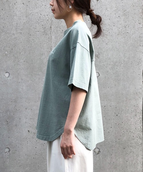 ONIGIRI（オニギリ）の「メッセージプリント　Ｔシャツ（Tシャツ/カットソー・レディース・ホワイト/カーキ/チャコール・FREE）」の11枚目の写真