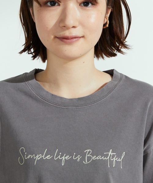 ONIGIRI（オニギリ）の「メッセージプリント　Ｔシャツ（Tシャツ/カットソー・レディース・ホワイト/カーキ/チャコール・FREE）」の22枚目の写真