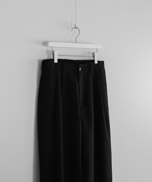 remer(リメール)の「loose basic semiwide tapered PT (セットアップ対応) / ルーズベーシックセミワイドテーパードパンツ(スラックス・メンズ・ブラック/モカ・SMALL/MEDIUM/LARGE)」の4枚目の写真