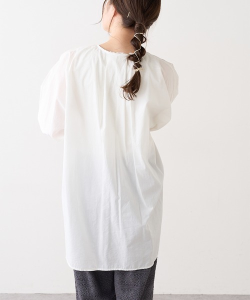 PUAL CE CIN（ピュアルセシン）の「タイプライターワンポイント刺繍ブラウス（シャツ/ブラウス・レディース・ブラウン/イエロー/アイボリー/スミクロ・FREE）」の19枚目の写真