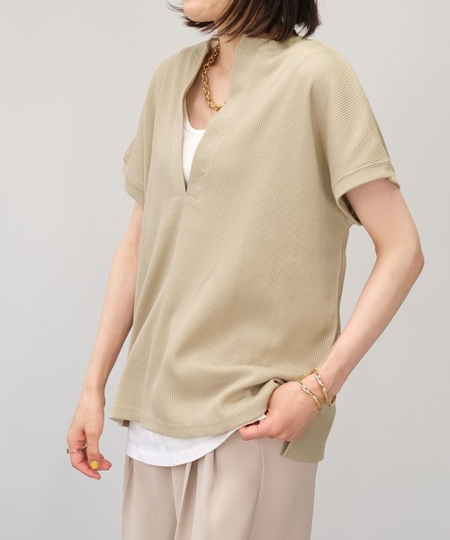 ＡＮＤＪ（アンドジェイ）の「深キーネックフレンチスリーブサーマルTシャツ（Tシャツ/カットソー・レディース・モカ/ライトカーキ/ベージュ系その他・M）」の16枚目の写真