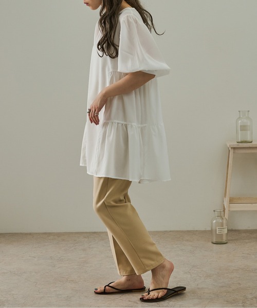 Ambre Neige（アンブルネージュ）の「ティアードギャザーブラウス／【WEB/EC限定商品】（シャツ/ブラウス・レディース・ホワイト/モカ/ライトベージュ・FREE）」の8枚目の写真