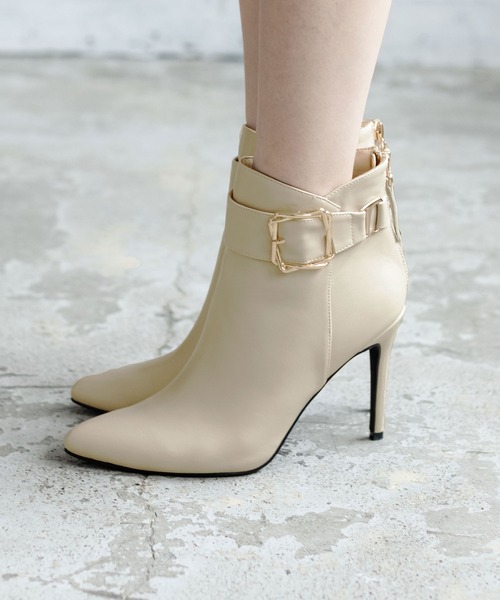 Julia Boutique(ジュリアブティック)の「2WAY・バックルベルトポインテッドトゥショートブーツ/21512(ブーツ・レディース・ブラック/アイボリー・LL/3L/S/M/L)」の12枚目の写真