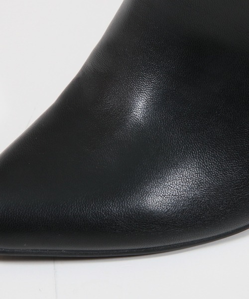 Julia Boutique(ジュリアブティック)の「2WAY・バックルベルトポインテッドトゥショートブーツ/21512(ブーツ・レディース・ブラック/アイボリー・LL/3L/S/M/L)」の10枚目の写真