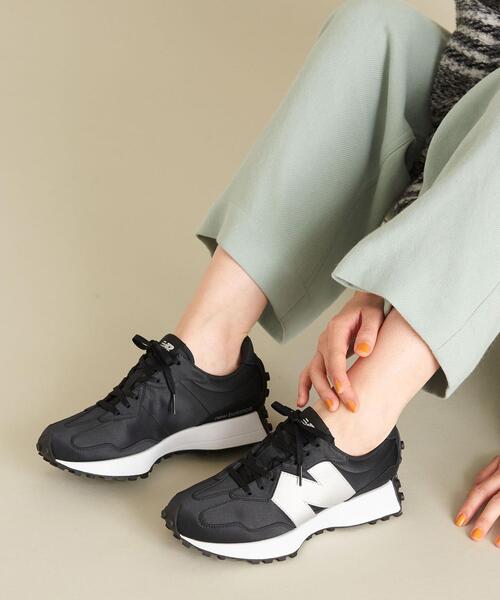 NEW BALANCE（ニューバランス）の「【国内exclusive】＜New Balance（ニューバランス）＞WS327 スニーカー ∴（スニーカー・レディース・シルバー/ブラック・25cm/24cm/22.5cm/23.5cm/24.5cm/23cm）」の21枚目の写真