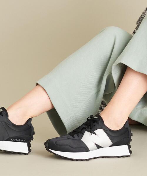 NEW BALANCE(ニューバランス)の「【国内exclusive】<New Balance(ニューバランス)>WS327 スニーカー ∴◆(スニーカー・レディース・ブラック/シルバー・22.5cm/23cm/23.5cm/24cm/24.5cm/25cm)」の10枚目の写真