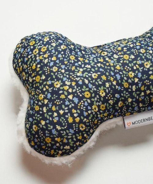 MODERNBEAST(モダンビースト)の「LAVENDER ZEN BONE(ペット用おもちゃ・メンズ・チェリーレッド/グリーン/レッド/ブラック/ベージュ/ネイビー・FREE)」の12枚目の写真