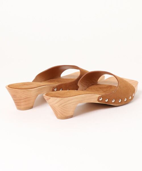 qualite（カリテ）の「【LAOCOONTE】Party　ミュールサンダル（サンダル・レディース・キャメル・38/37）」の2枚目の写真