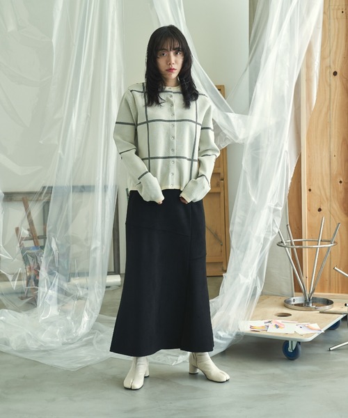 VACANCY（ヴァカンシー）の「アソート柄ニットカーディガン（カーディガン/ボレロ・レディース・ブラック/オレンジ/ブルー/アイボリー・FREE）」の10枚目の写真