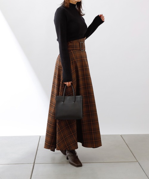 COLONY 2139（コロニートゥーワンスリーナイン）の「アシメウエストベルト付フレアスカート（スカート・レディース・モカ/ブラウン/グリーン・FREE）」の12枚目の写真