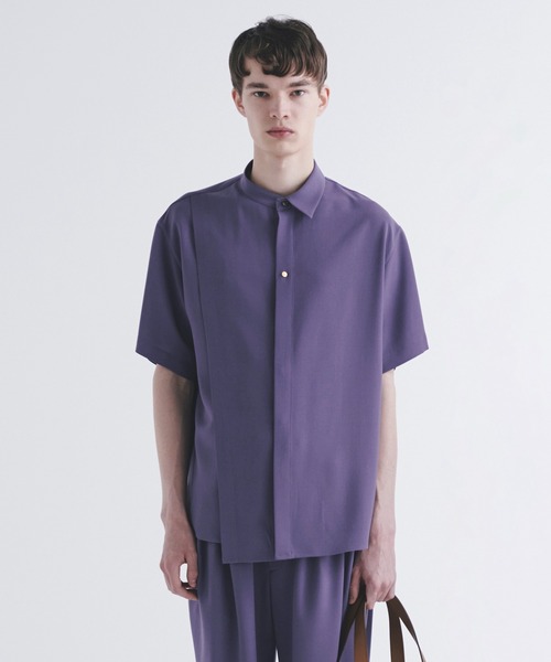 CULLNI（クルニ）の「22-SS-028　アシンメトリーカラーシャツ（シャツ/ブラウス・メンズ・グレイッシュベージュ/ブルー/パープル/ブラック/カーキ・1/2/0）」の6枚目の写真