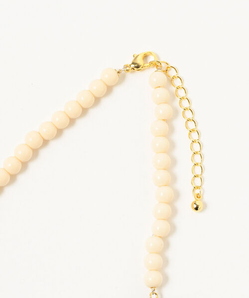 Ray BEAMS（レイビームス）の「Ray BEAMS / バイカラー スクエア ビーズ ネックレス（ネックレス・レディース・グリーン/ブラック・ONE SIZE）」の5枚目の写真