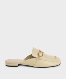 CHARLES & KEITH | ストーンエンベリッシュド チェーンリンクローファーミュール / Stone Embellished Chain-Link Loafer Mules(サンダル)