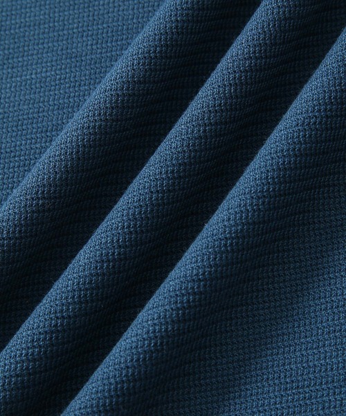 ADAM ET ROPE'(アダムエロペ)の「ハニカムダンボールCNPO(Tシャツ/カットソー・メンズ・グレー/ブルー系その他6/ダークブラウン・L/M)」の5枚目の写真