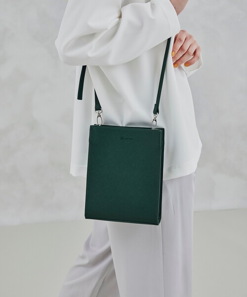 tk.TAKEO KIKUCHI(ティーケータケオキクチ)の「◆スクエアボックスショルダーバッグ(ショルダーバッグ・レディース・ブラック系/ブラック系8/ダークグリーン系/ブラック/ベージュ・00)」の8枚目の写真