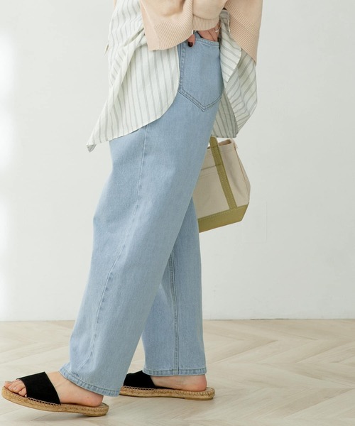 FORK&SPOON（フォークアンドスプーン）の「FORK&SPOON　ワイドテーパードデニムパンツ（デニムパンツ・レディース・ブルー系その他/ワンウォッシュ・1/2）」の22枚目の写真