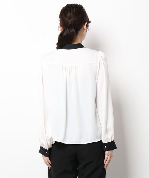 INGNI（イング）の「バイカラートロミ／ブラウス（シャツ/ブラウス・レディース・ホワイト×ブラック/ホワイト系8/サックスブルー系/ピンク系9・M）」の6枚目の写真