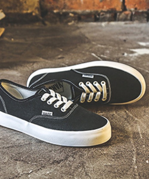 MANGROVE（マングローブ）の「カジュアルローカットスニーカー（スニーカー・レディース・アイボリー/グリーン/ベージュ/ブラウン/ブラック/ホワイト・MEDIUM/LARGE/SMALL）」の4枚目の写真