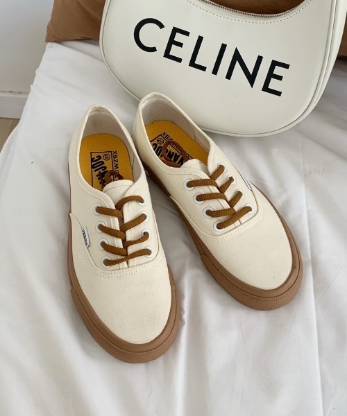 MANGROVE（マングローブ）の「カジュアルローカットスニーカー（スニーカー・レディース・アイボリー/グリーン/ベージュ/ブラウン/ブラック/ホワイト・MEDIUM/LARGE/SMALL）」の12枚目の写真