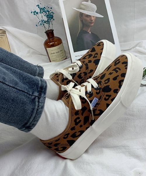 MANGROVE（マングローブ）の「カジュアルローカットスニーカー（スニーカー・レディース・アイボリー/グリーン/ベージュ/ブラウン/ブラック/ホワイト・MEDIUM/LARGE/SMALL）」の14枚目の写真