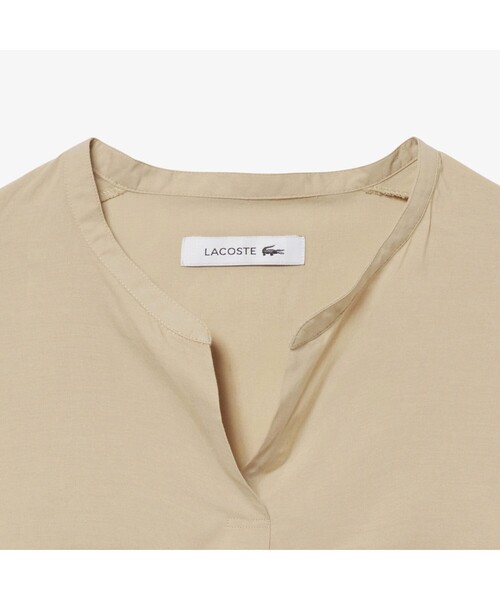 LACOSTE（ラコステ）の「コットンレーヨンスキッパーネックシャツ（シャツ/ブラウス・レディース・ホワイト/ベージュ・38/36/34/40）」の9枚目の写真