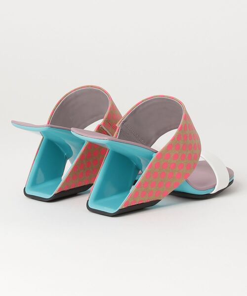 UNITED NUDE(ユナイテッドヌード)の「Loop Hi(サンダル・レディース・ブラック/ドット/ベビーピンク/マルチ・35/36/37/38/39)」の15枚目の写真