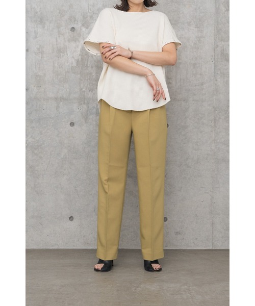 LA PEAU DE GEM(ラポドゥジェム)の「【LA PEAU DE GEM】リングドット変形ワッフルプルオーバー(Tシャツ/カットソー・レディース・ブラック/オフホワイト・FREE)」の6枚目の写真