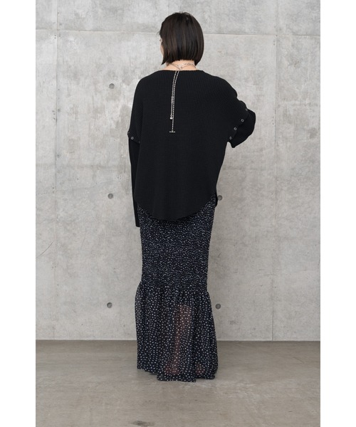 LA PEAU DE GEM(ラポドゥジェム)の「【LA PEAU DE GEM】リングドット変形ワッフルプルオーバー(Tシャツ/カットソー・レディース・ブラック/オフホワイト・FREE)」の16枚目の写真