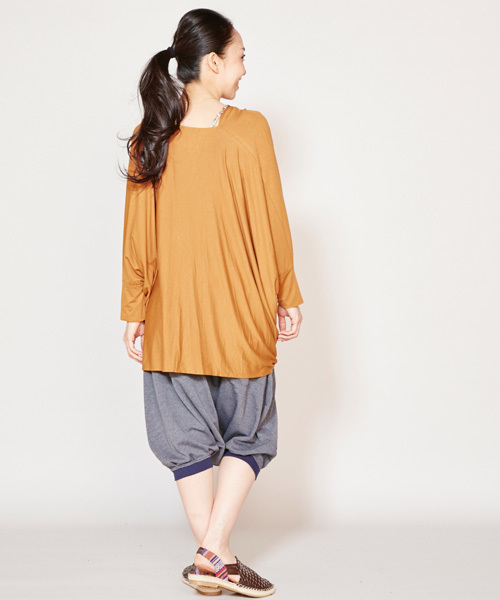 チャイハネ（チャイハネ）の「【チャイハネ】カットソードレープトップス（Tシャツ/カットソー・レディース・ターコイズブルー/ホワイト/オレンジ/キャメル/ブラック/ブルー/パープル/カーキ・FREE）」の12枚目の写真