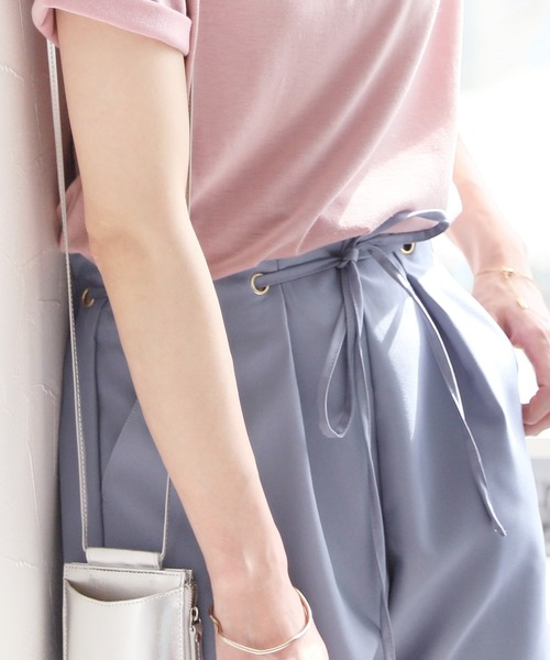 reca(レカ)の「ハトメ使いタックパンツ(その他パンツ・レディース・アイボリー/ブラック/ブルー・M)」の17枚目の写真