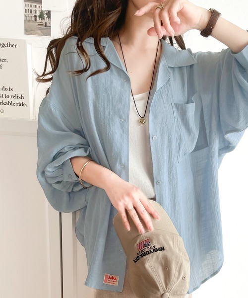 Java(ジャバ)の「《JaVaジャバ コラボ》シアーでこなれ感。メンズライク開襟シアー素材ブラウス(シャツ/ブラウス・レディース・ブラック/ブルー/ライトカーキ/ピンクベージュ/ホワイト・LARGE/MEDIUM/SMALL/X-LARGE)」の4枚目の写真