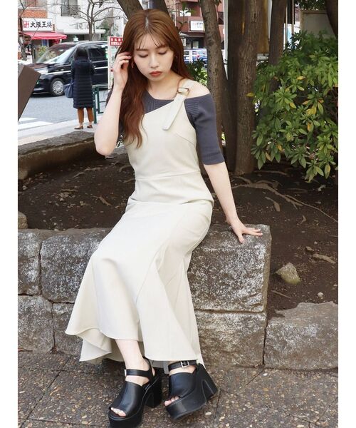 MURUA（ムルーア）の「アシメショルダーMIXリブニット（ニット/セーター・レディース・ホワイト/ブラック/グレー/ブルー・FREE）」の12枚目の写真