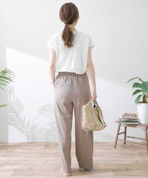 URBAN RESEARCH Sonny Label（アーバンリサーチサニーレーベル）の「バンドカラーコットンレースシャツ（シャツ/ブラウス・レディース・ブラック系その他/ホワイト系その他/オフホワイト/ブラック/グレー系その他/ライトグレー・FREE）」の15枚目の写真