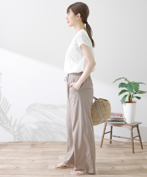 URBAN RESEARCH Sonny Label（アーバンリサーチサニーレーベル）の「バンドカラーコットンレースシャツ（シャツ/ブラウス・レディース・ブラック系その他/ホワイト系その他/オフホワイト/ブラック/グレー系その他/ライトグレー・FREE）」の11枚目の写真