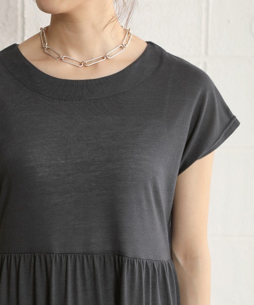 Bou Jeloud（ブージュルード）の「【WEB限定】カットティアードワンピース（ワンピース・レディース・チャコールグレー/ブラック/ブラウン/レッド・FREE）」の13枚目の写真