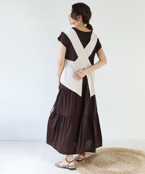 Bou Jeloud（ブージュルード）の「【WEB限定】カットティアードワンピース（ワンピース・レディース・チャコールグレー/ブラック/ブラウン/レッド・FREE）」の17枚目の写真